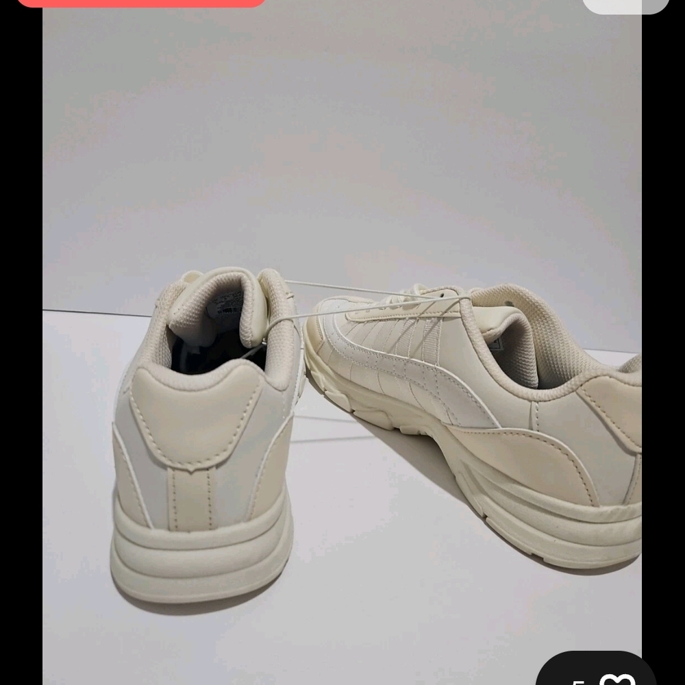 Women's Cream Sneakers - Picture 3 of 4